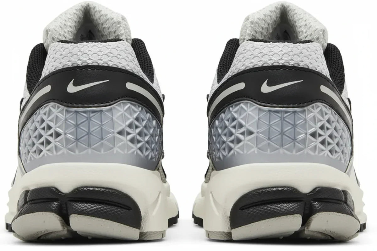 Wmns Air Zoom Vomero 5 'Photon Dust Black'