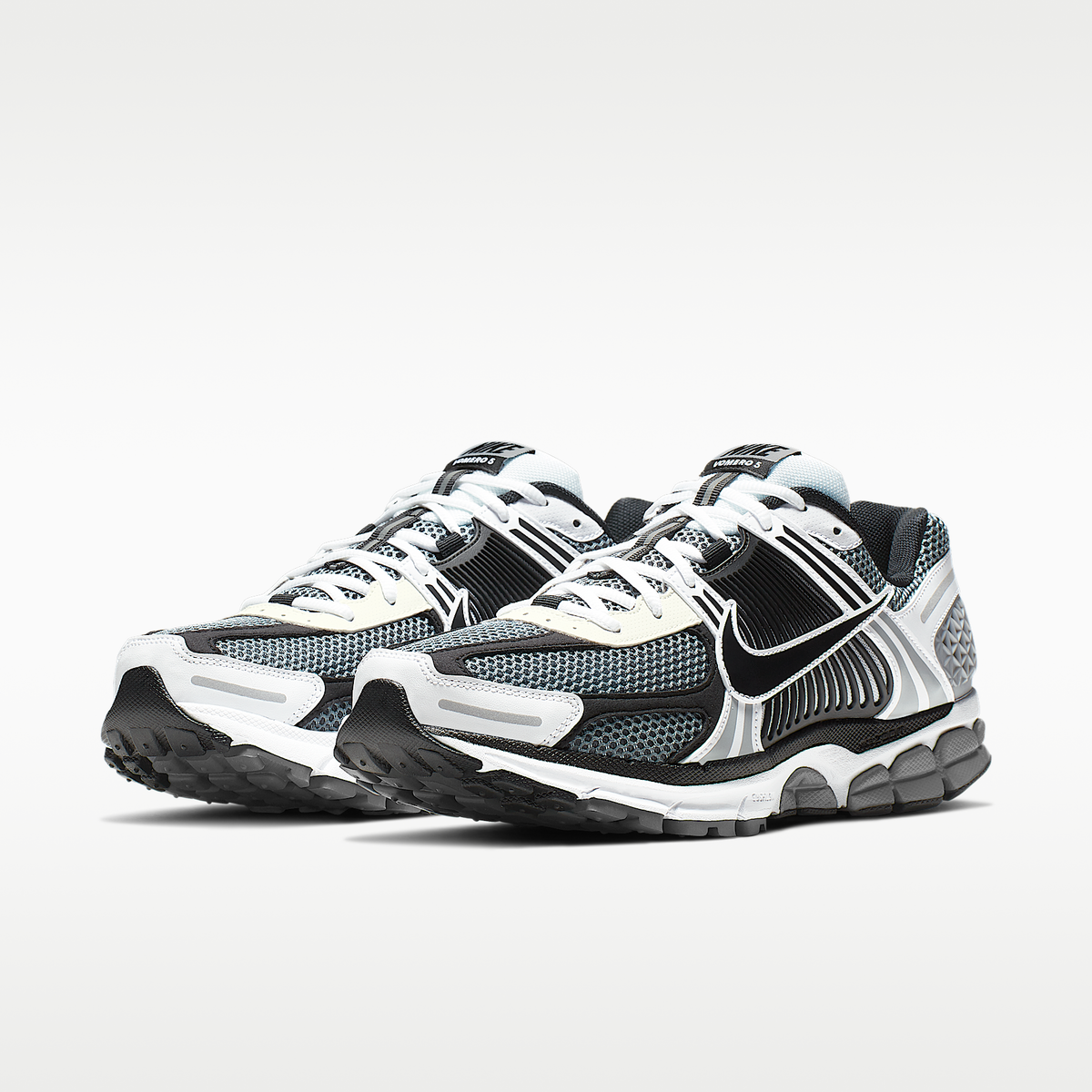 Zoom Vomero 5 SE SP Dark Grey Black White
