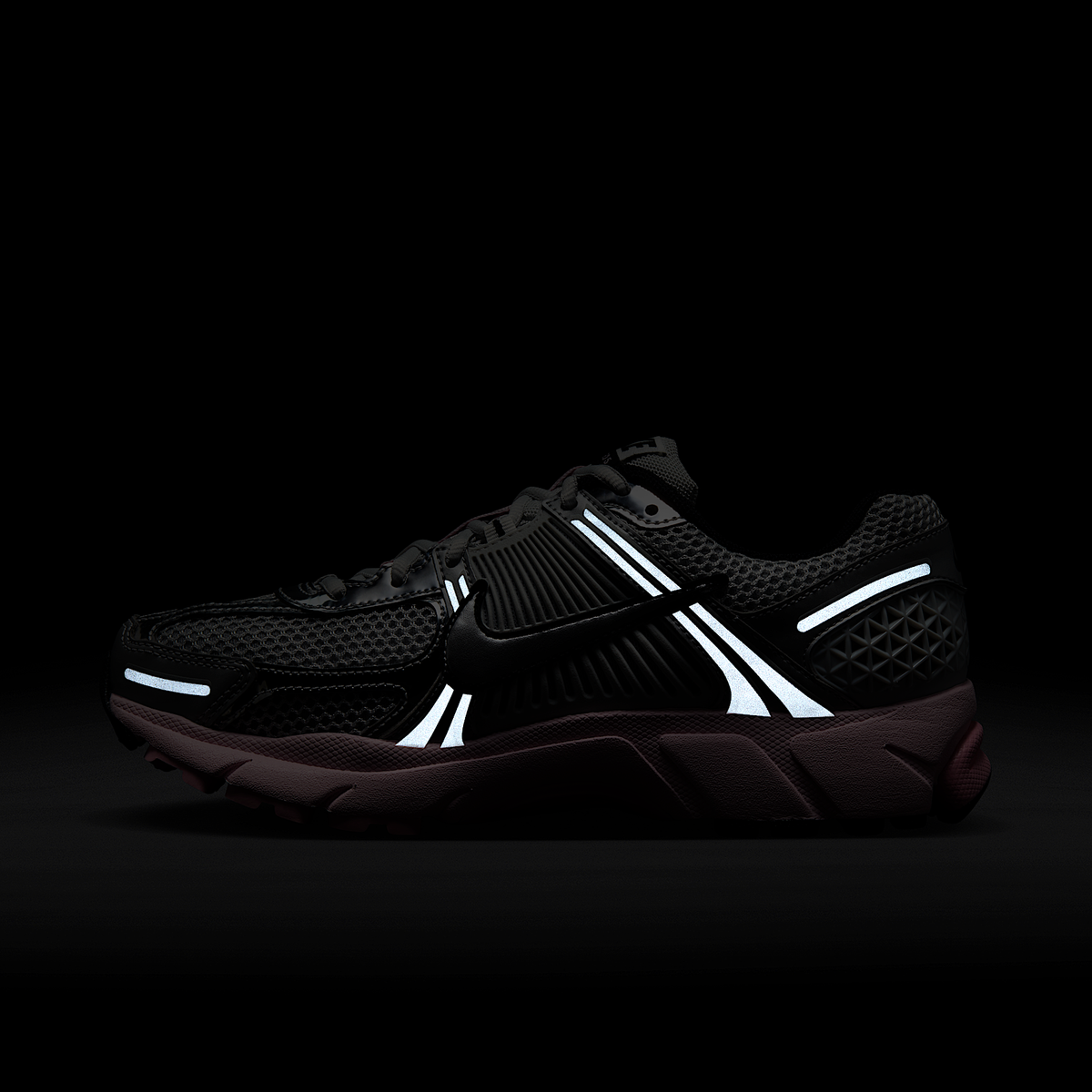 Zoom Vomero 5 Pink Foam